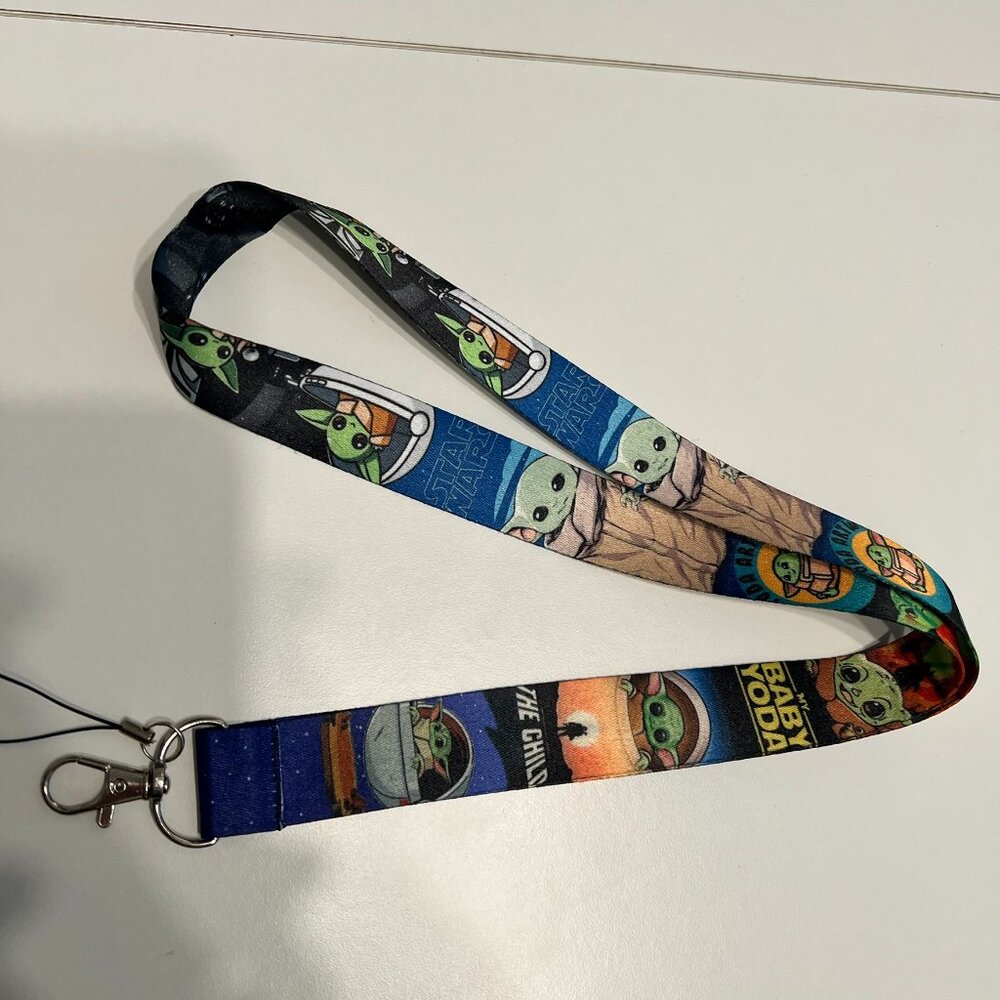 DISNEY’s Star Wars The Mandalorian “Baby Yoda” Pin Trading Lanyard (BRAND NEW!)